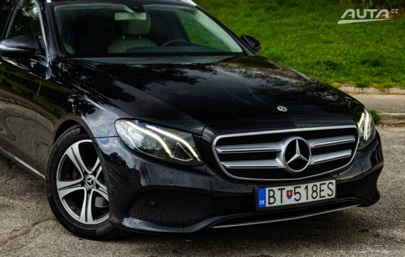 Mercedes-Benz E200d 110kW Avantgarde / Aj na splátky / Protiúčet / 2017 černá