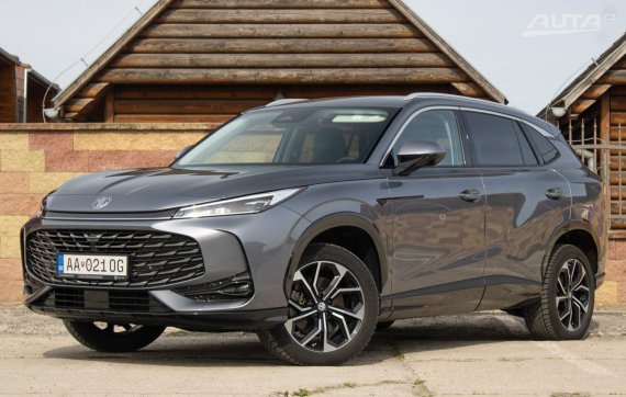 MG HS 1.5 TGDi  125kW / MOŽNÁ ZÁRUKA / NA SPLÁTKY / NA PROTIÚČET
