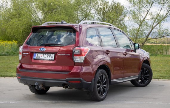Subaru Forester 2.0i CVT / AJ NA SPLÁTKY - PROTIHODNOTA / 2018 červená
