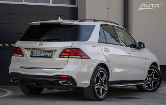 Mercedes-Benz GLE SUV Mercedes  350d, automat /AJ NA SPLÁTKY/PROTIÚČET/ 2018 bílá