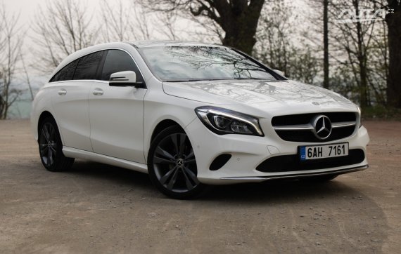 Mercedes-Benz CLA 180 2017 bílá