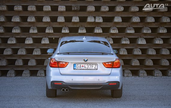 BMW Rad 3 GT 320d  M Sport A/T, 140kw / AJ NA SPLÁTKY / PROTIÚČET / 2016 stříbrná metalíza