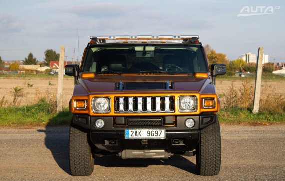 Hummer H2 2005 oranžová