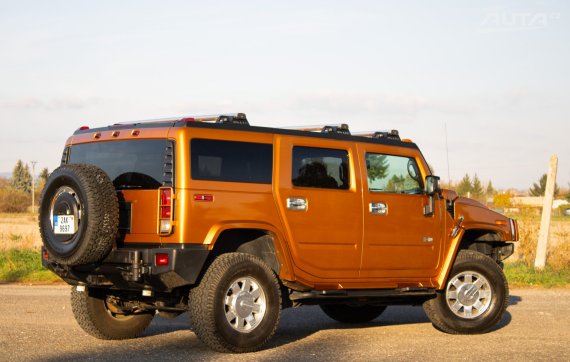 Hummer H2 2005 oranžová