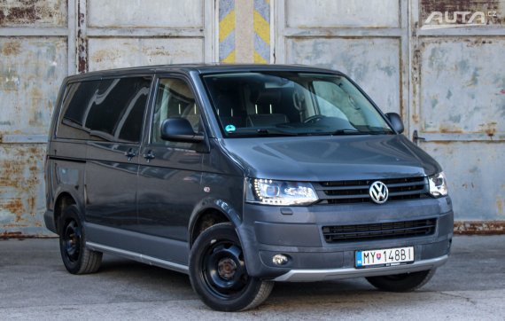 Volkswagen Multivan 2.0 BiTDI PANAMERICANA 4MOTION DSG / AJ NA SPLÁTKY / PROTIÚČET / 2012 šedá