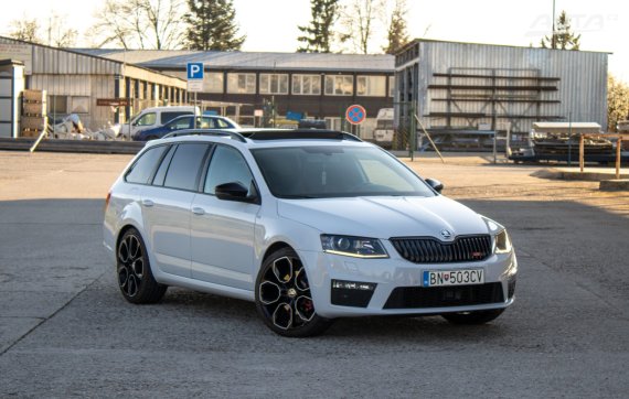 Škoda Octavia Combi 2.0 TDI RS DSG, 135kW / FINANCOVANIE /  ZÁRUKA /  PROTIHODNOTA 2016 bílá