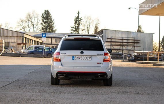 Škoda Octavia Combi 2.0 TDI RS DSG, 135kW / FINANCOVANIE /  ZÁRUKA /  PROTIHODNOTA 2016 bílá