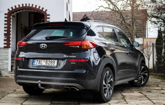 Hyundai Tucson 2019 černá