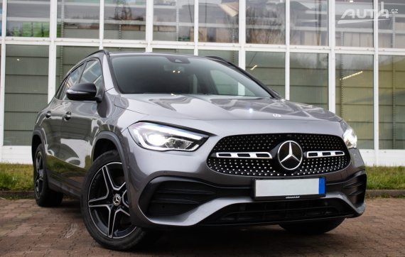 Mercedes-Benz GLA 250e AMG packet 2021 šedá