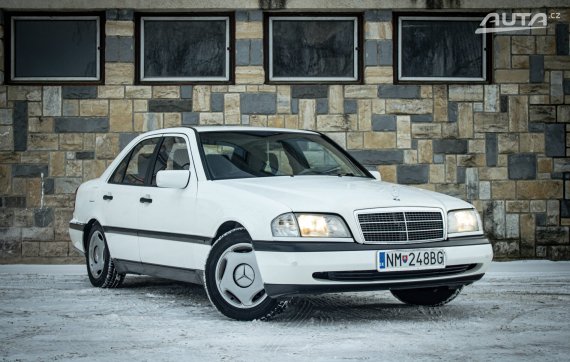 Mercedes-Benz C 180 ESPRIT 90kW 1997 /AJ NA SPLÁTKY / 1997 bílá