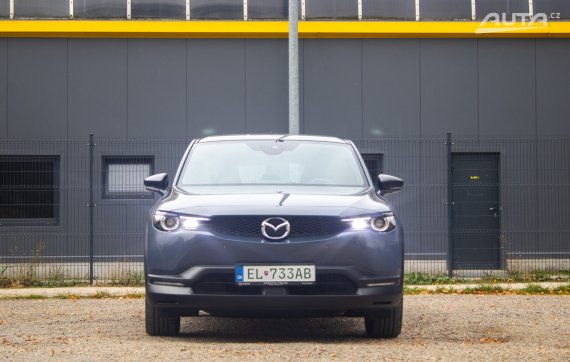 Mazda MX-30 e-Skyactiv EV 2023 šedá