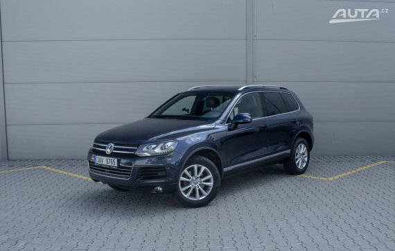 Volkswagen Touareg 2013 - hlavní pohled