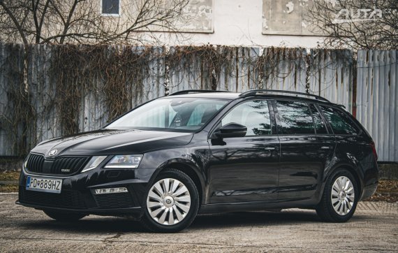 Škoda Octavia Combi 2.0 TDI DPF RS 4x4 DSG 2017 černá