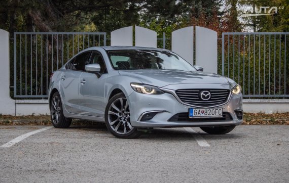 Mazda 6 2.0 Skyactiv-G Revolution / 1.MAJITEĽ / DPH / BOSE / PROTIÚČET / AJ NA SPLÁTKY 2017 stříbrná metalíza