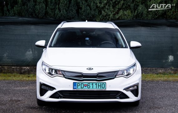 Kia Optima SW Sportswagon 2.0 GDI PHEV (Plug-in Hybrid) 2019 bílá