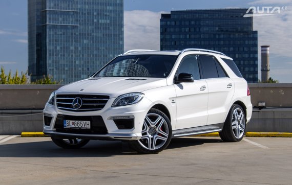 Mercedes-Benz ML 63 AMG, 430kW PERFORMANCE PACKAGE 2012 - hlavní pohled