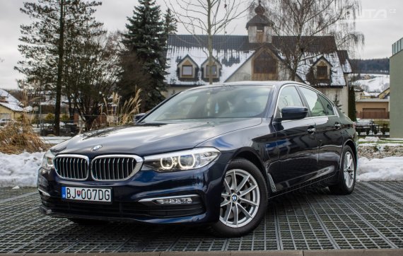 BMW Rad 5 530d XDrive 183 kw AT8 /AJ NA SPLÁTKY / PROTIÚČET/ 2017 - hlavní pohled