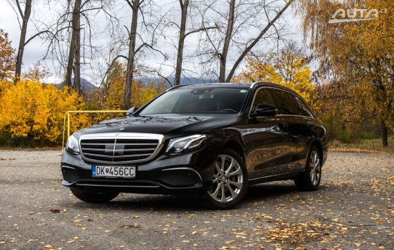 Mercedes-Benz E trieda Kombi 400 4MATIC A/T 2017 - hlavní pohled
