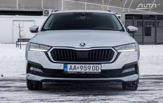 Škoda Octavia Combi 2.0 TDI, 85kW (2021) / AJ NA SPLÁTKY / PROTIÚČET / 2021 šedá