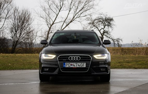 Audi A4 Avant 2.0 TDI 177k quattro S tronic / AJ NA SPLÁTKY / PROTIHODNOTA / 2014 černá