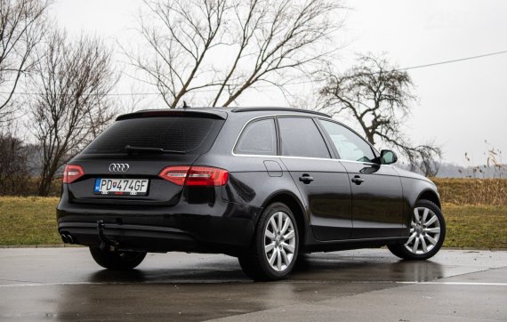 Audi A4 Avant 2.0 TDI 177k quattro S tronic / AJ NA SPLÁTKY / PROTIHODNOTA / 2014 černá