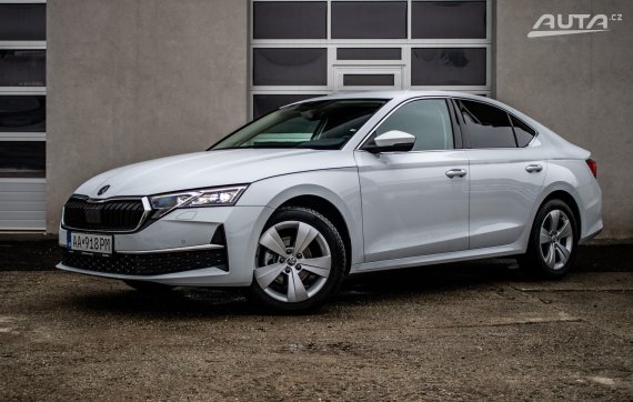 Škoda Octavia Style PLUS 1.5 TSI m-HEV 110kW, A7, 5d. / AJ NA SPLÁTKY / PROTIÚČET 2025 - hlavní pohled