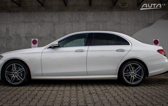 Mercedes-Benz E trieda Sedan 400 d 4MATIC A/T, 250kW, A9, 4d. (2018 - 2020) / AJ NA SPLÁTKY / P 2018 bílá