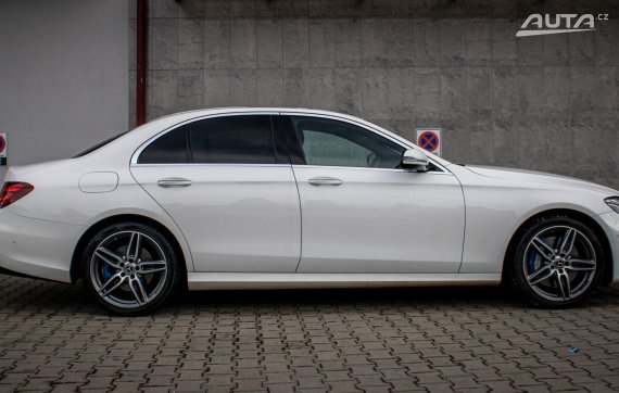 Mercedes-Benz E trieda Sedan 400 d 4MATIC A/T, 250kW, A9, 4d. (2018 - 2020) / AJ NA SPLÁTKY / P 2018 bílá