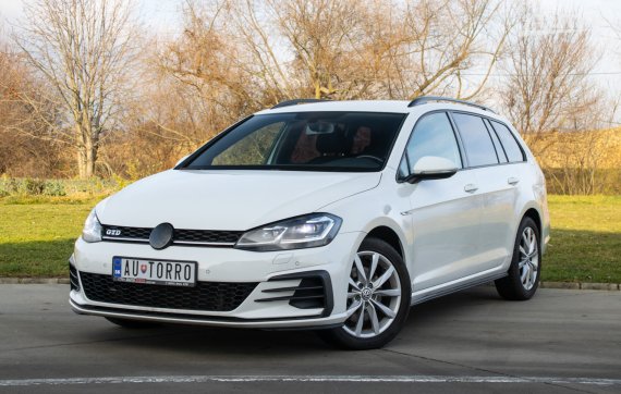 Volkswagen Golf Variant GTD 2.0TDI DSG / AJ NA SPLÁTKY - PROTIHODNOTA / 2017 - hlavní pohled