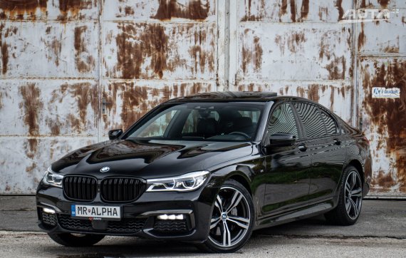 BMW Rad 7 740d xDrive A/T 2017 - hlavní pohled