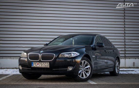 BMW Rad 5 525D xDrive 160kW AT/8 2013 / AJ NA SPLÁTKY / 2013 - hlavní pohled