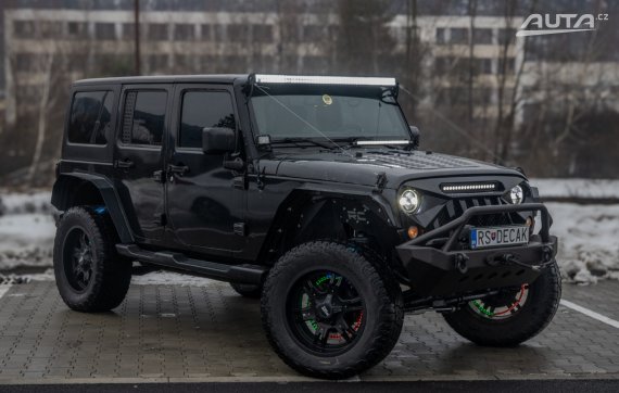 Jeep Wrangler Unlimited JK 3.6 V6 USA dovoz, 4x4, 4‑dverový / AJ NA SPL 2014 černá