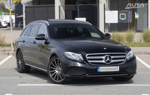 Mercedes-Benz E trieda Kombi 200 d A/T, 110kW (2017) / AJ NA SPLÁTKY / PROTIÚČET / 2017 černá