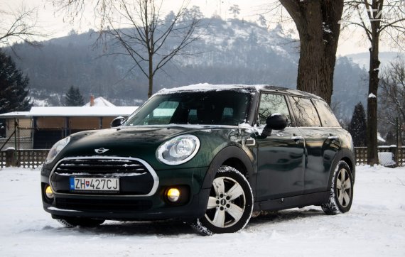 Mini Clubman Cooper D / AJ NA SPLÁTKY / PROTIÚČET / 2015 - hlavní pohled