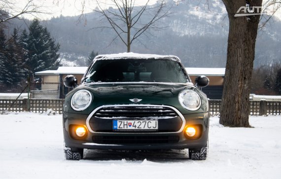 Mini Clubman Cooper D / AJ NA SPLÁTKY / PROTIÚČET / 2015 červená