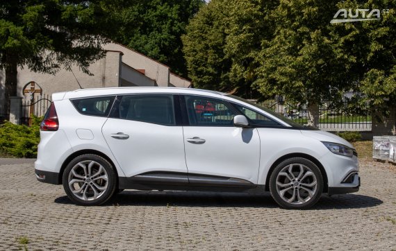 Renault Grand Scénic 7 miestny /aj na splátky/ 2017 bílá