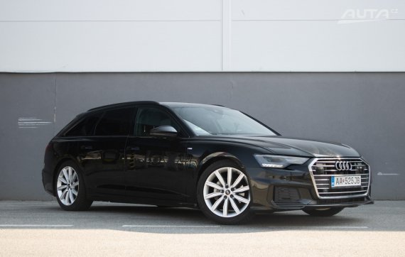 Audi A6 Avant QUATTRO S LINE  / ZÁRUKA / NA SPLÁTKY / NA PROTIÚČET 2022 černá