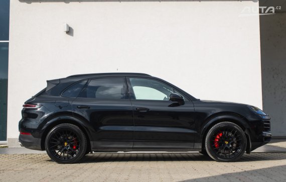 Porsche Cayenne S 4.0 V8 4x4 Tiptronic S 2023 černá