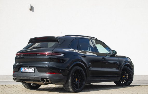 Porsche Cayenne S 4.0 V8 4x4 Tiptronic S 2023 černá