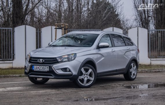 Lada Vesta SW Cross 1.6 / SVK 1. Majiteľ / NELAKOVANÉ / AJ NA SPLÁTKY / PROTIÚČET