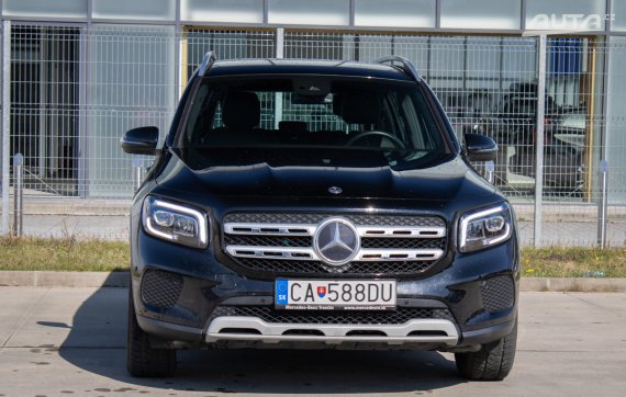 Mercedes-Benz GLB 200d 4Matic A/T, 110kW, A8 / AJ NA SPLÁTKY / PROTIÚČET / 2021 černá