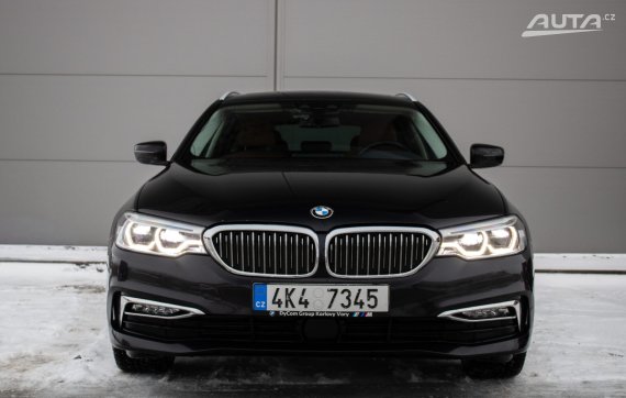 BMW 530 2018 černá