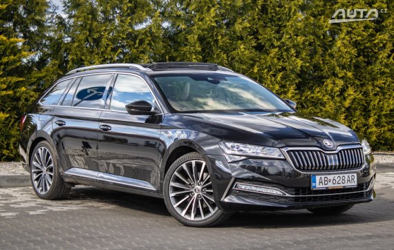 Škoda Superb Combi Laurin a Klement 2.0TDI 147kw DSG 2022 / Odpočet DPH / AJ NA SPLÁTKY / PROTIÚČET 2022 černá