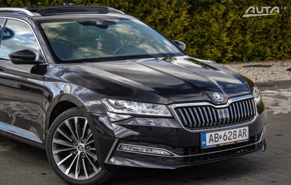 Škoda Superb Combi Laurin a Klement 2.0TDI 147kw DSG 2022 / Odpočet DPH / AJ NA SPLÁTKY / PROTIÚČET 2022 černá