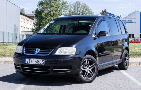Volkswagen Touran 1.9 TDI, 74kW (2004) / AJ NA SPLÁTKY / PROTIÚČET / 2004 - hlavní pohled