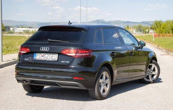 Audi A3 Sportback 30 1.6TDI / AJ NA SPLÁTKY - PROTIHODNOTA / 2019 černá