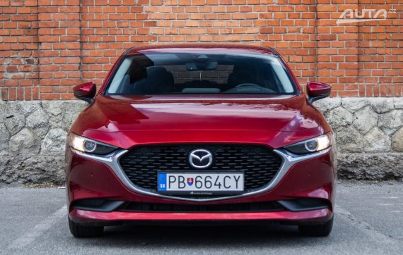 Mazda 3 2.0 Skyactiv-G MHEV 90 kW (2019) / AJ NA SPLÁTKY / PROTIÚČET / 2019 červená