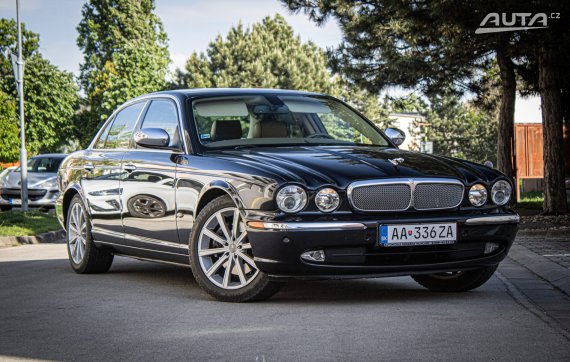 Jaguar XJ6 X350 2.7 D, 152kW, A6, 4d. / AJ NA SPLÁTKY / PROTIHODNOTA / 2007 černá