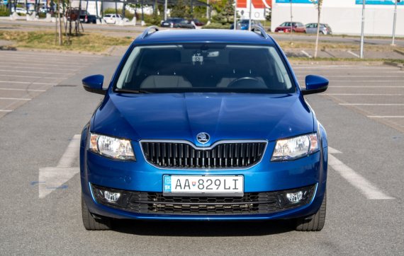 Škoda Octavia Combi 1.6 TDI Style DSG / 81kW / A7 / ZÁRUKA / AJ NA SPLÁTKY / PROTIÚČET 2017 modrá