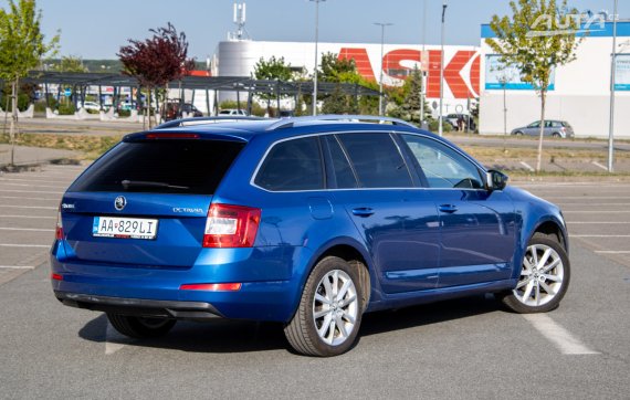 Škoda Octavia Combi 1.6 TDI Style DSG / 81kW / A7 / ZÁRUKA / AJ NA SPLÁTKY / PROTIÚČET 2017 modrá